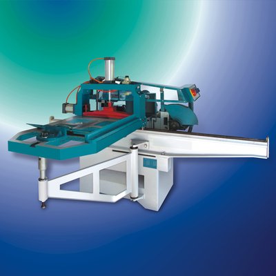 �C���O������